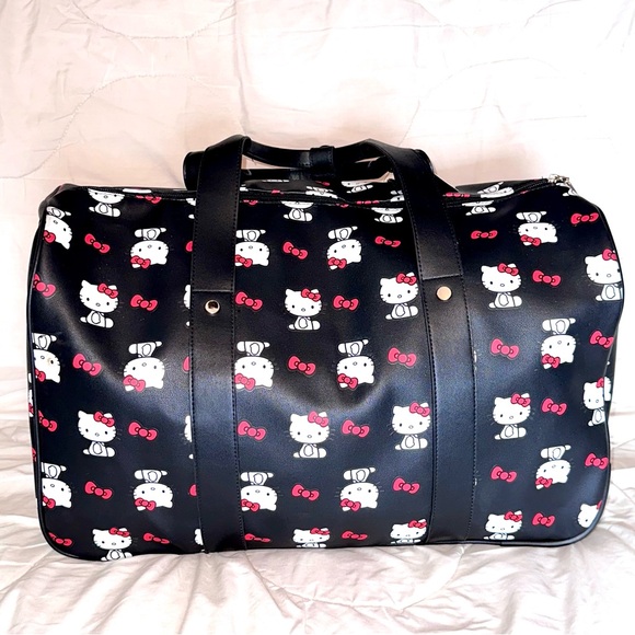 Bioworld x Sanrio Hello Kitty Faux Leather Carry-on Luggage Bag - Picture 4 of 12